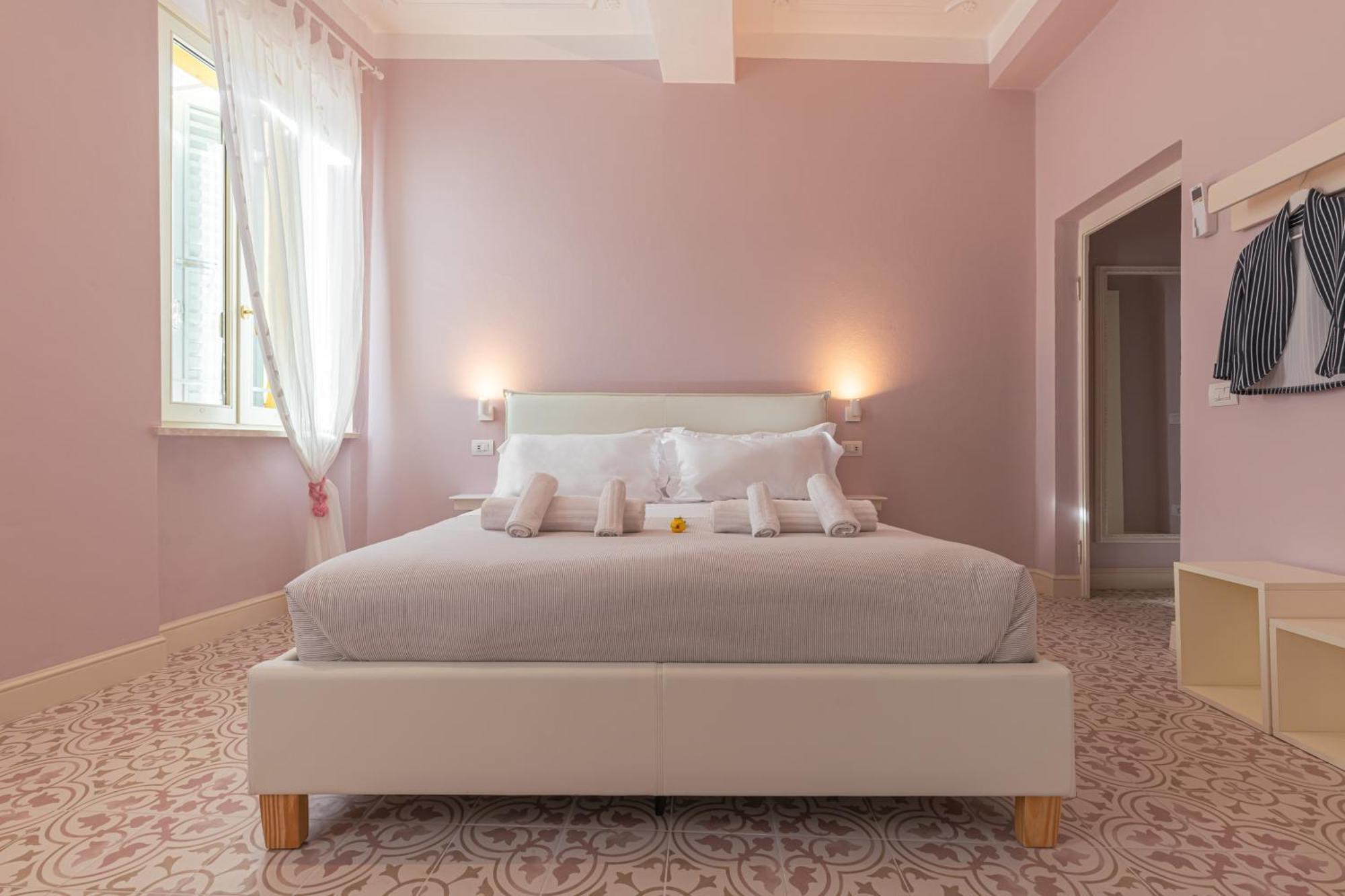 Glam Parma Hotel Kültér fotó
