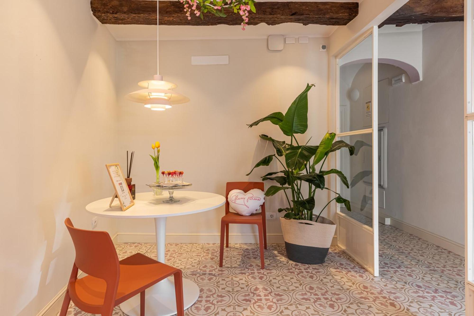 Glam Parma Hotel Kültér fotó